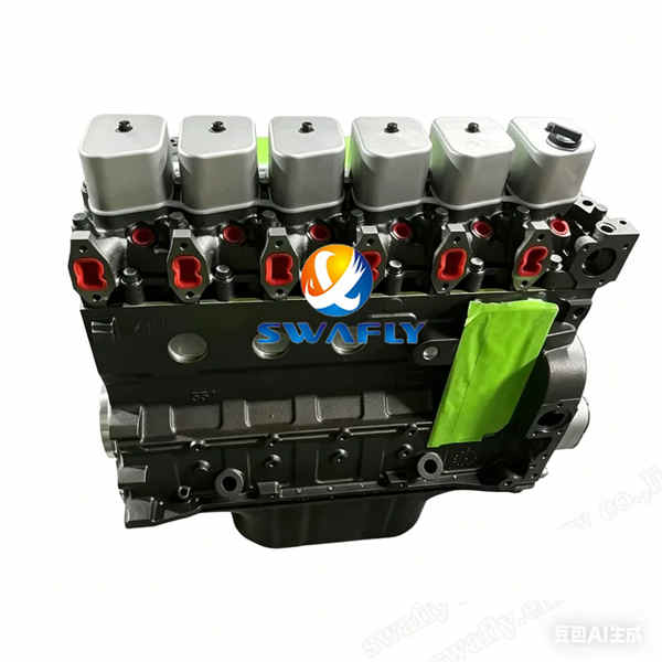 Motore Cummins 6BT5.9 con blocco lungo e motore nudo